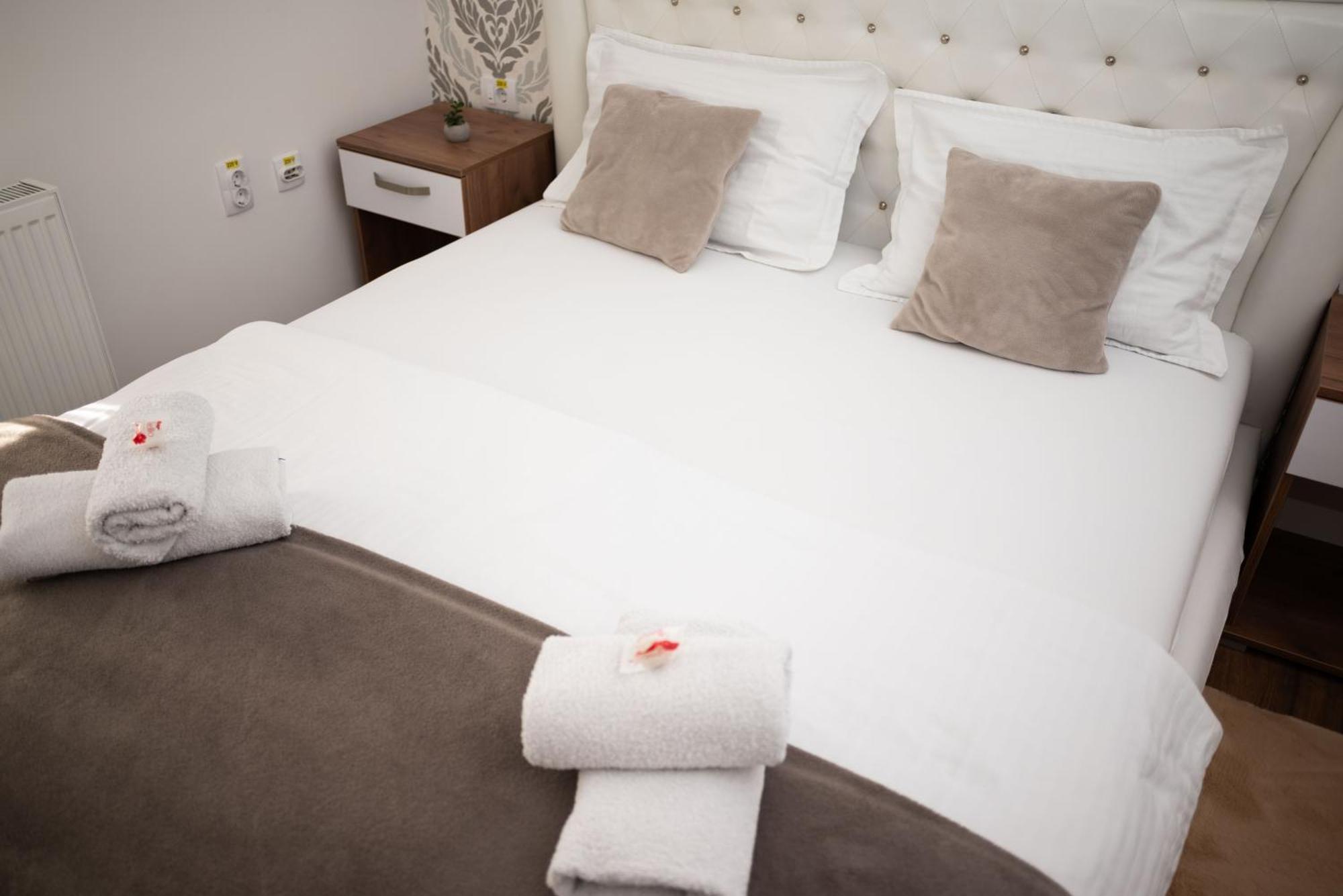 Apartment Primula 수보티차 외부 사진